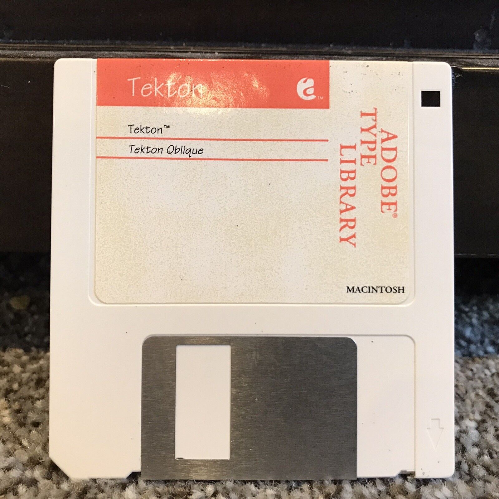Vintage- Adobe Type Library - Tekton - Apple Macintosh Mac Disk - 1989