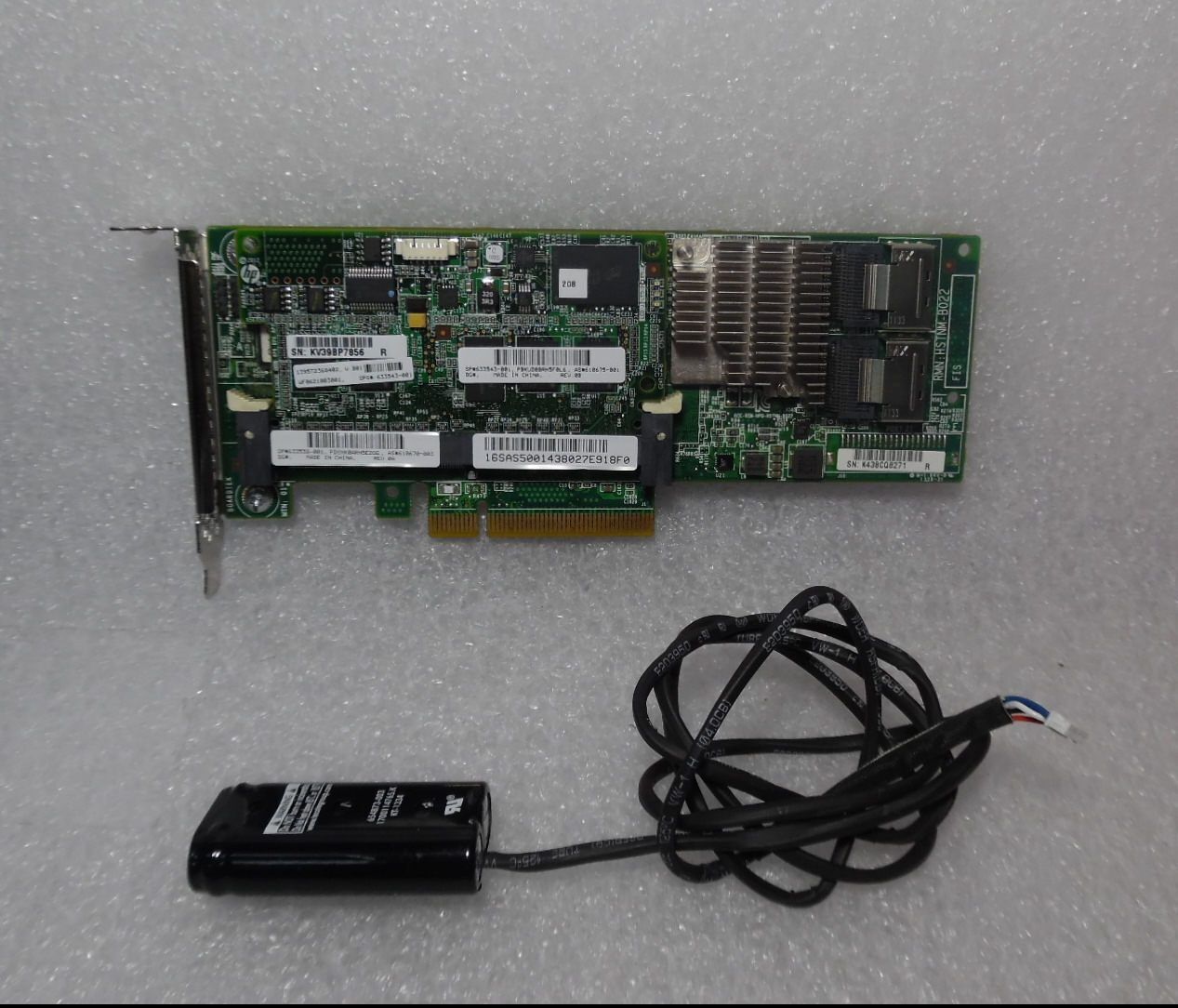 HP 633538-001 // Smart Array P420 SAS Controller with Battery Half Height