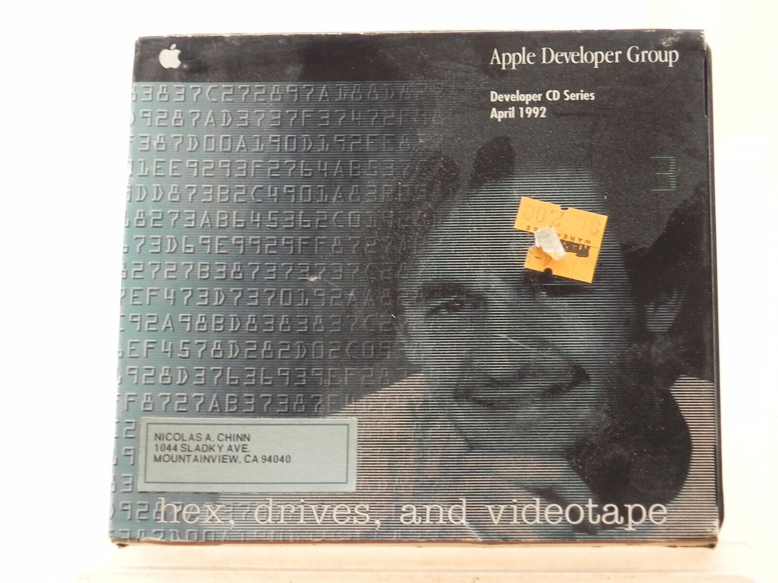 Apple Developer Group CD Series April 1992 - Hex, Drivers, and Videotape