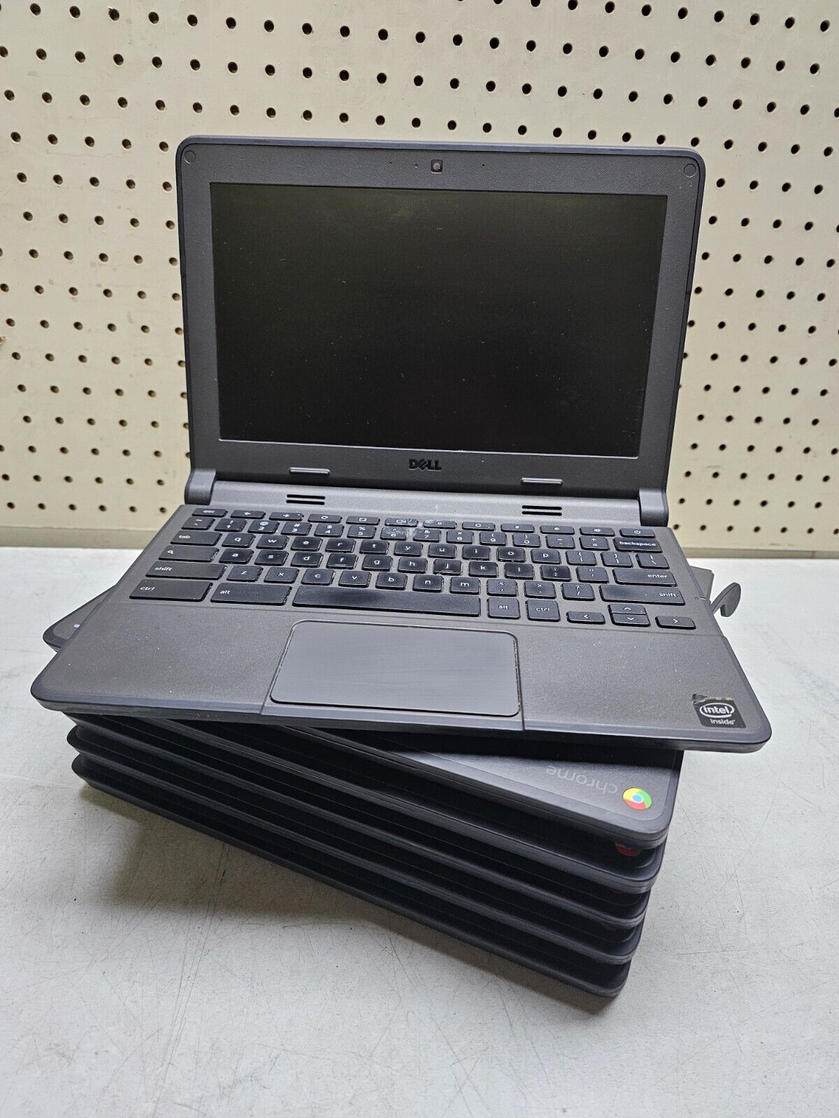 Lot of 6 Dell Chromebook 11 Laptop - Intel Celeron N2840 - 4GB RAM - Read Desc.