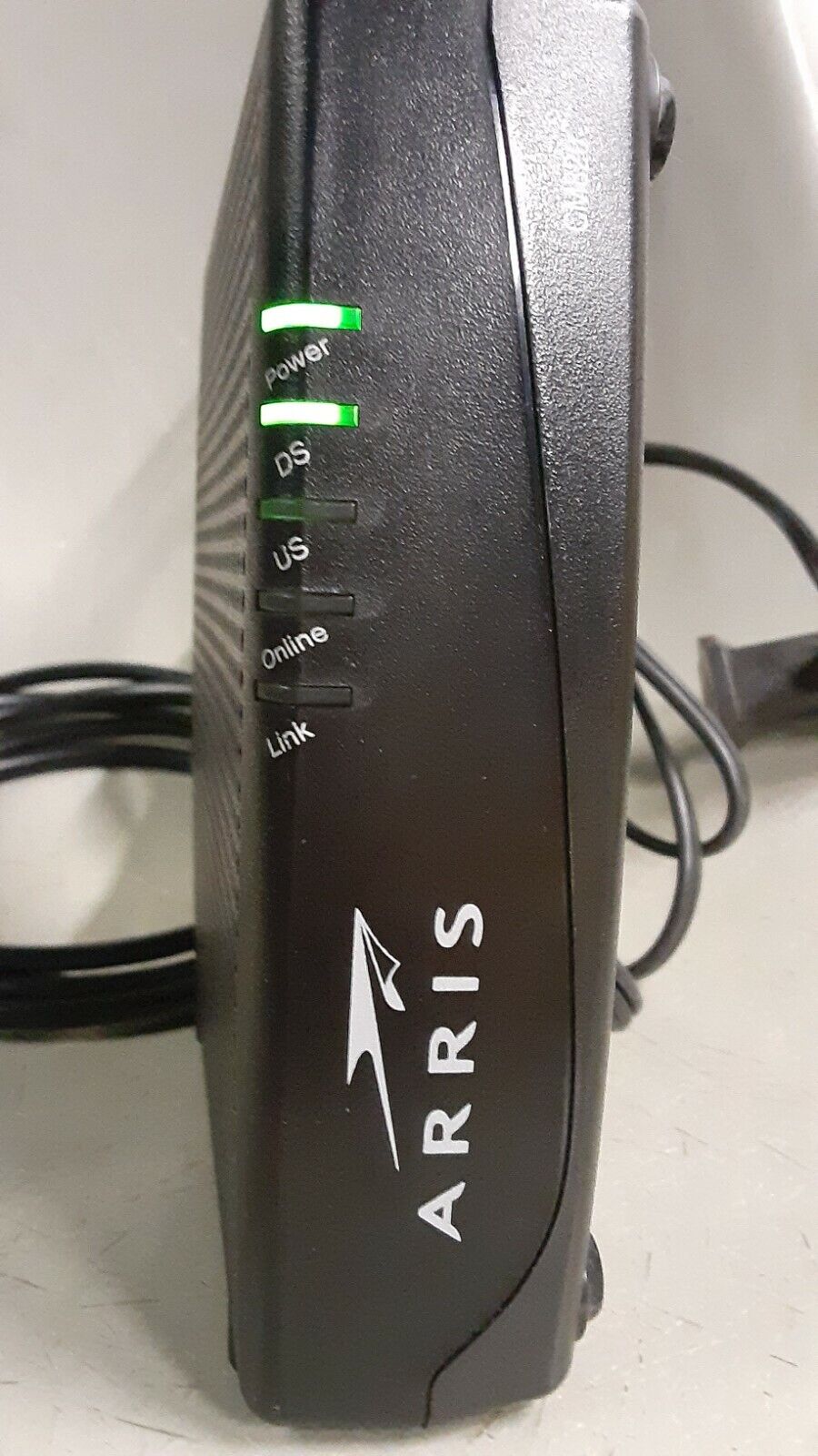 Gently Used ARRIS CM820A Ethernet Cable Router w/Power & Coax Cords