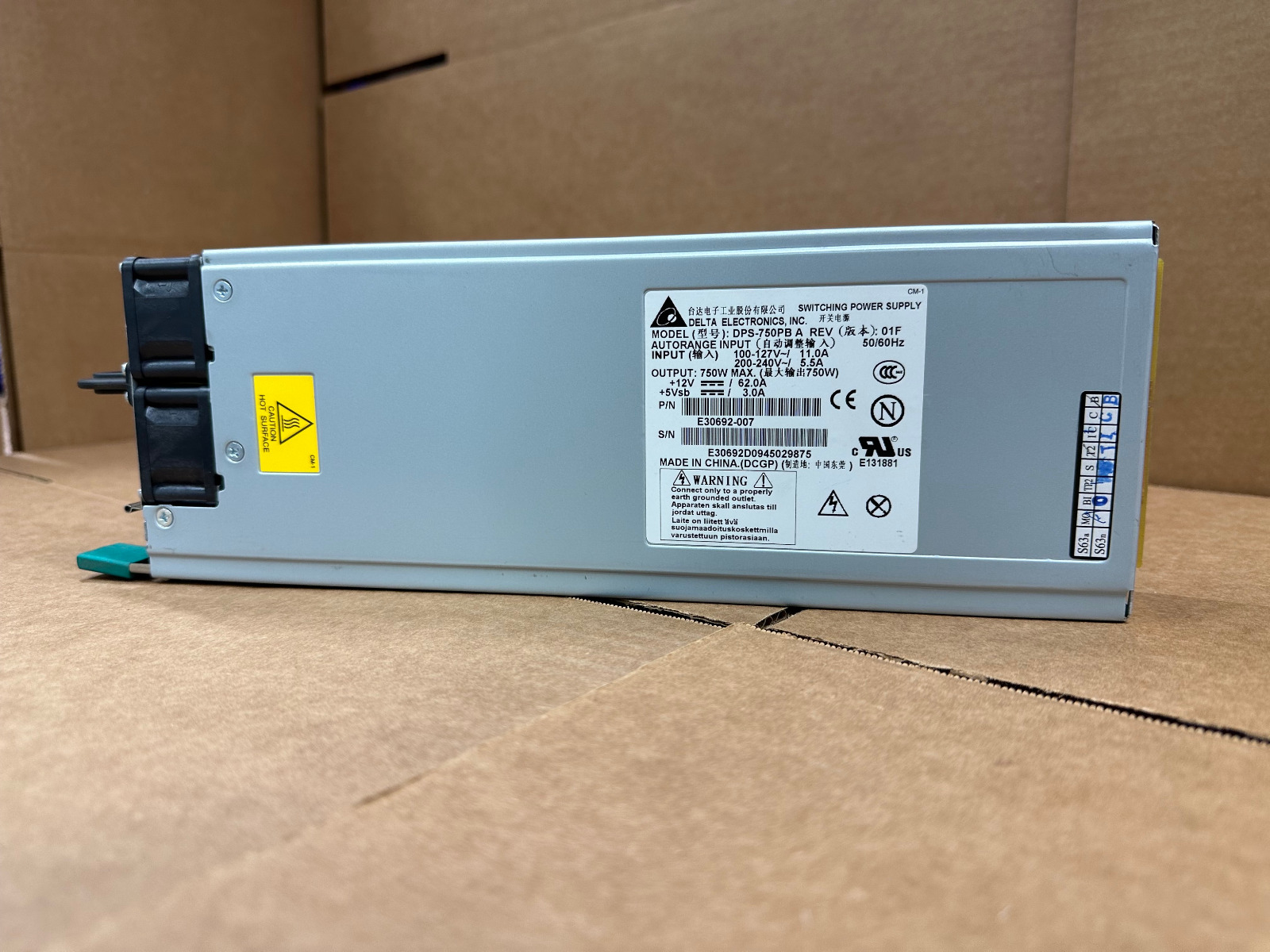 Delta DPS-750PB A Switching Power Supply