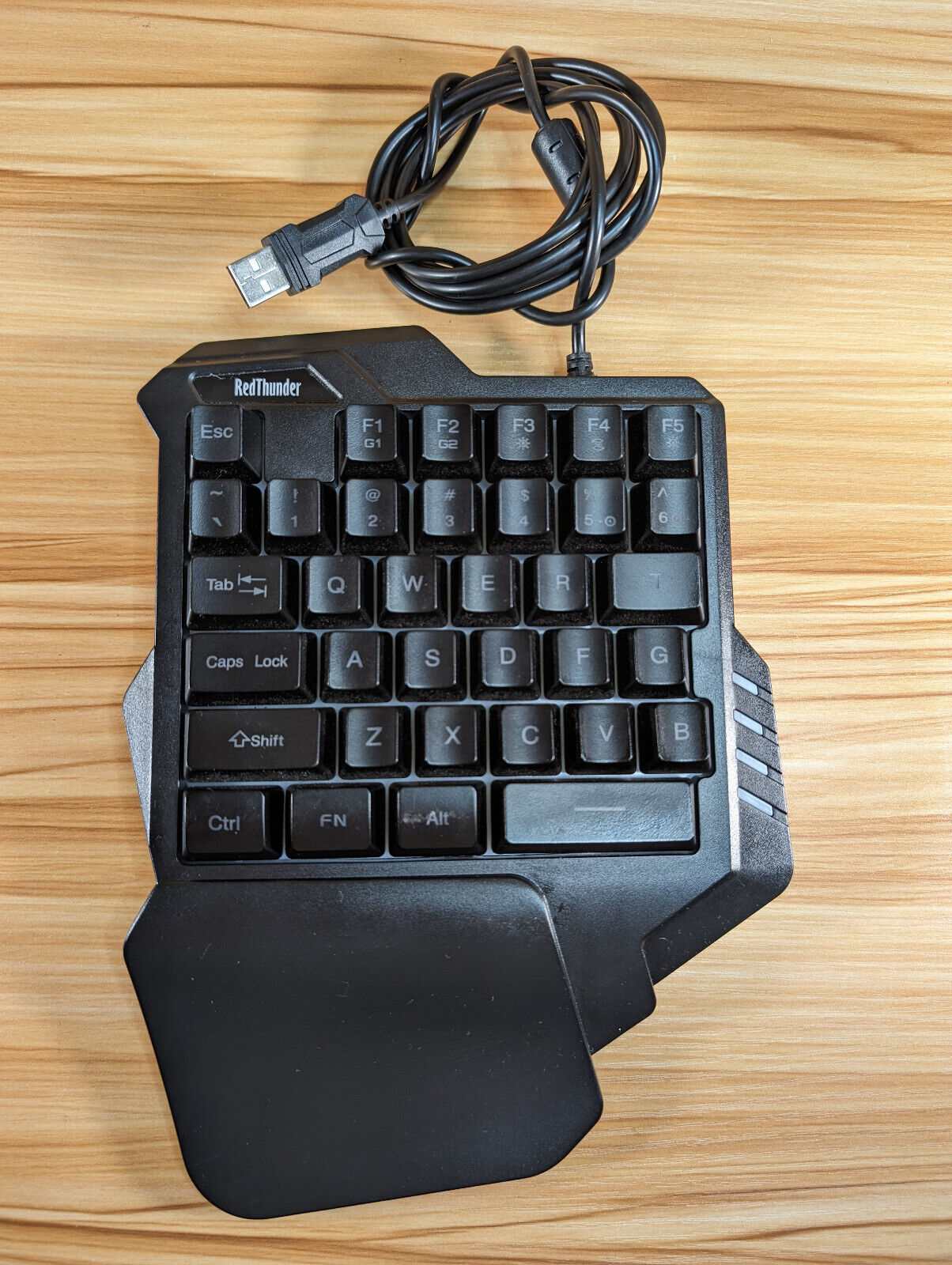 RedThunder G30 Gaming One-Handed Keyboard