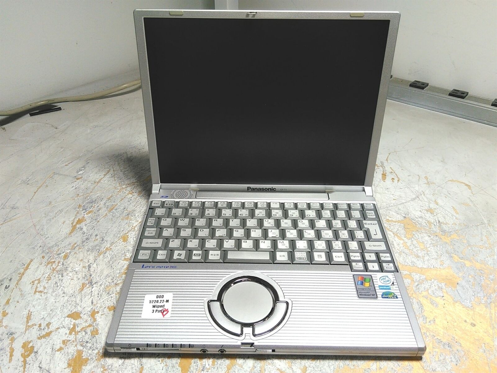 Panasonic Let's Note Pro CF-T1 Laptop Pentium III-m 933MHz 256MB 40GB No PSU 