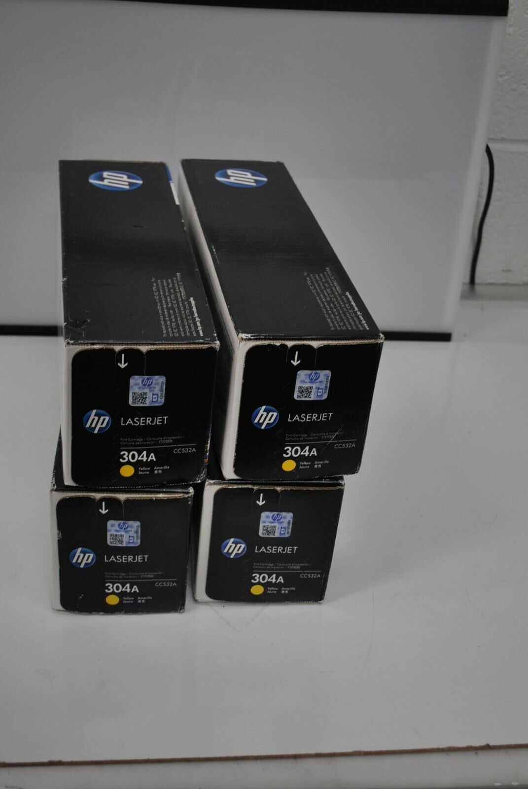 LOT OF 4 HP CC532A (304A) Yellow Toner Cartridge