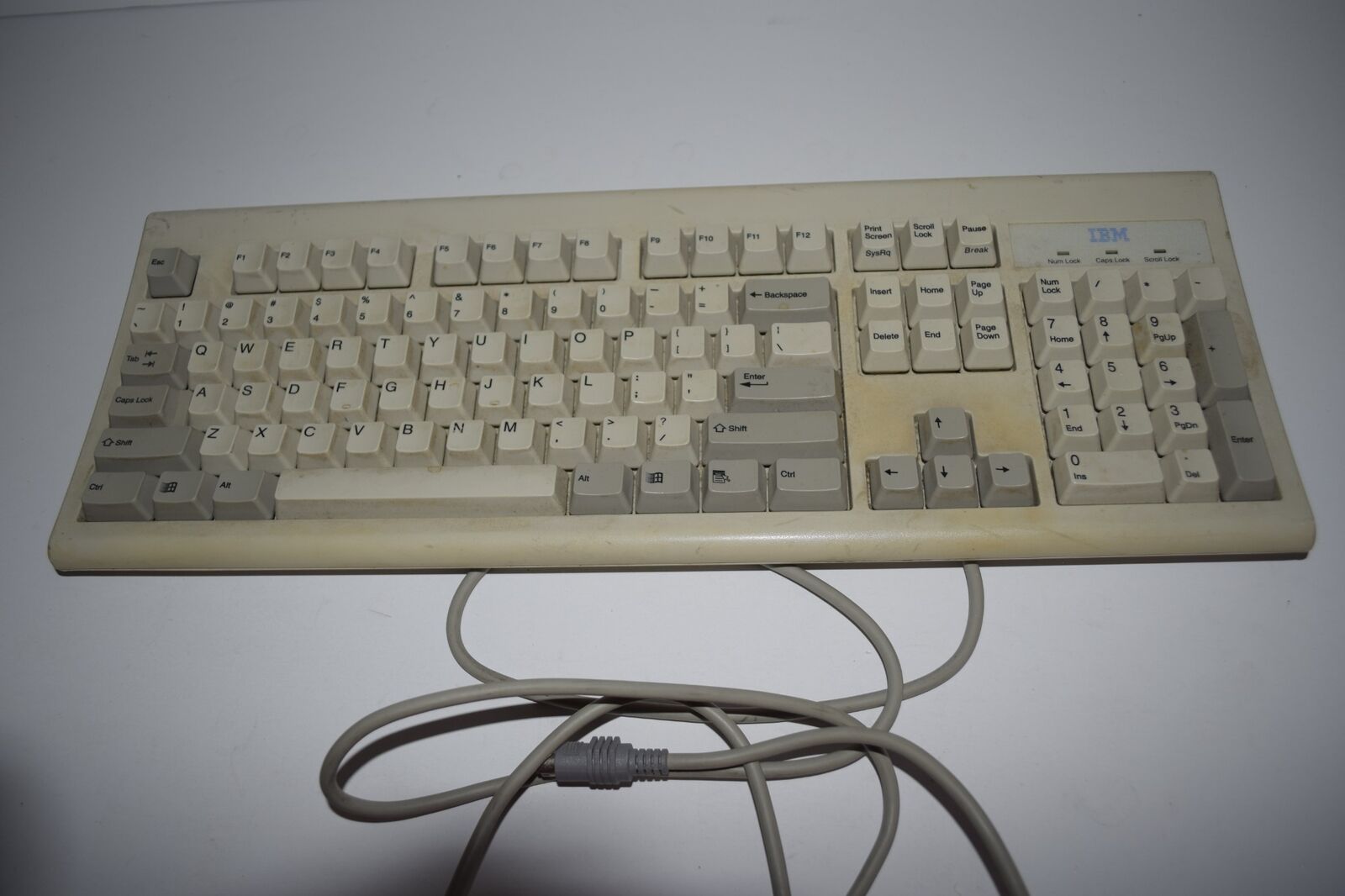 IBM Keyboard Model KB-8923 PS/2 Tested Vintage  (SJR18)