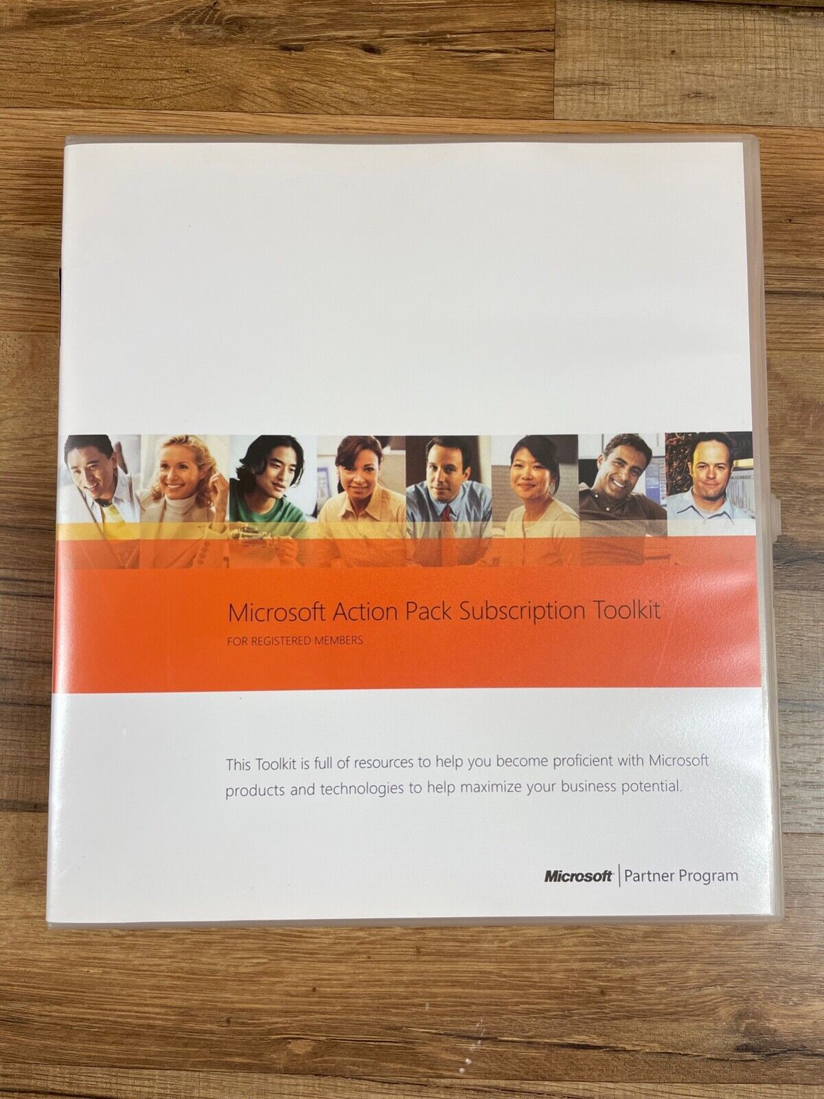 Microsoft Action Pack with Windows Vista Business Product Keys 10 Licenses