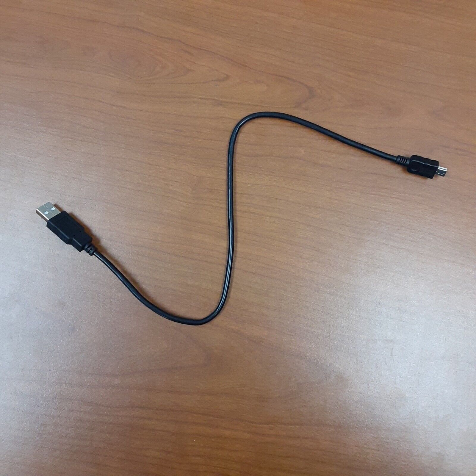 USB-A to Mini-B cable 18