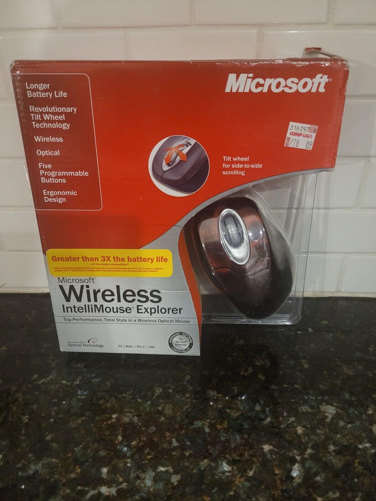 Microsoft Wireless IntelliMouse Explorer Tilt Wheel M03-00041 Mouse Damaged Pack