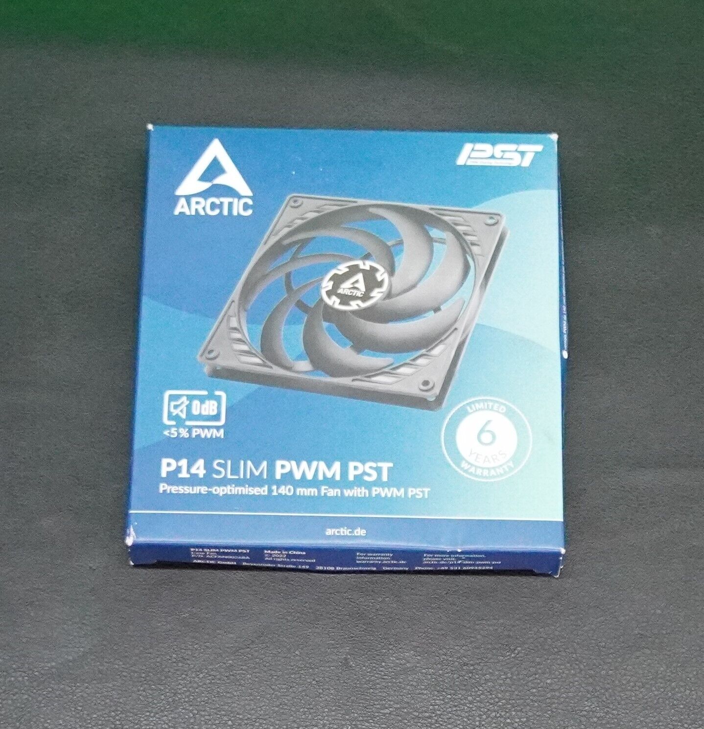 ARCTIC P14 SLIM PWM PST Case Fan 140 mm PWM - Low Profile, slim, tight spaces