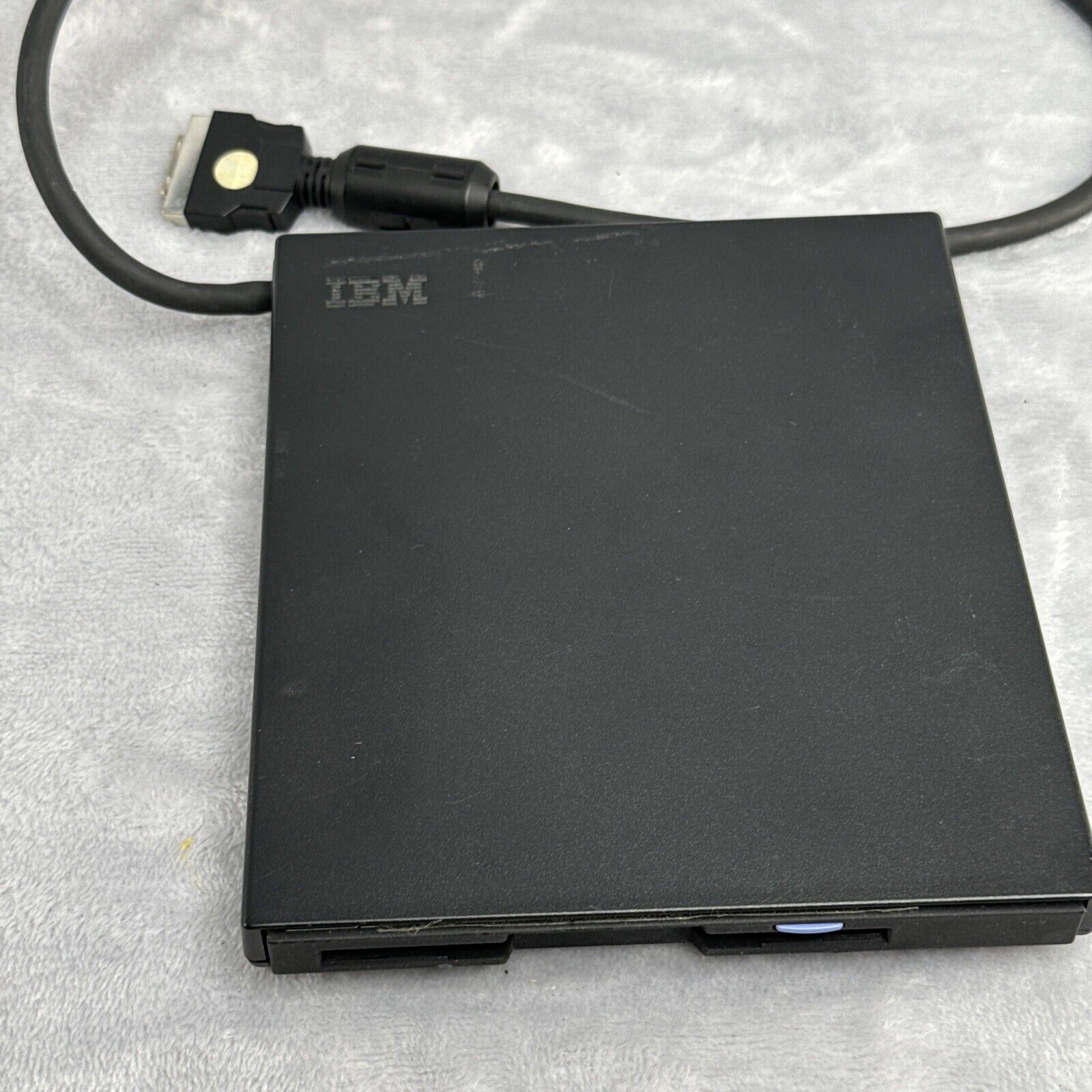 IBM  External 3.5” Floppy Disk Drive FRU 05K6187 05K5907 untested