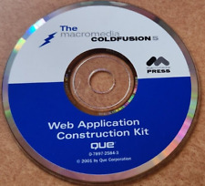 The Macromedia ColdFusion 5 Web Application Kit 2001 QUE CD-ROM picture