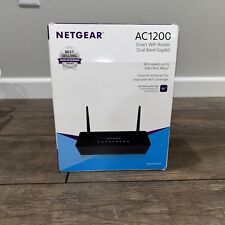 Netgear AC1200 867 Mbps 4-Port Gigabit Wireless AC Router (R6200) picture