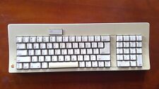 Vintage Apple Macintosh SE Keyboard (UNTESTED) picture
