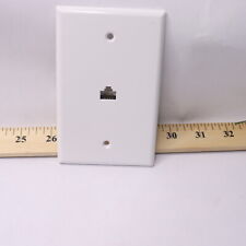 Leviton Data Jack Wall Plate Plastic White 1-Gang R02-40540-0MW - No Hardware picture