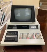Vintage Commodore PET 2001 - 8 Computer w Chiclet Keyboard & Cassette. picture
