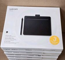 Wacom Intuos Wireless Graphics Drawing Tablet (CTL4100)™ picture