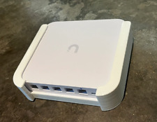 Ubiquiti UCG-Ultra and UXG-Max Wall Mount Bracket - 3d Printed picture
