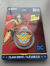Emtec Wonder Woman USB 32 GB Flash Drive/Keychain Back to School New Sealed picture
