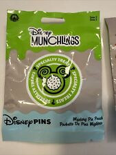 2023 Disney Parks Munchlings Treats Mystery Series 3 Pin Pouch 5 Pc. Pack Sealed picture