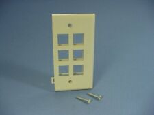 Leviton Ivory Quickport 6-Port Sectional Wallplate 40816-BI picture