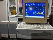 Vintage Gateway2000 Desktop Computer - Complete Set Up picture