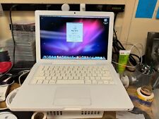 Apple MacBook 13-inch March 2008 2.1GHz Intel Core 2 Duo (MB402LL/A) w/Rosetta picture