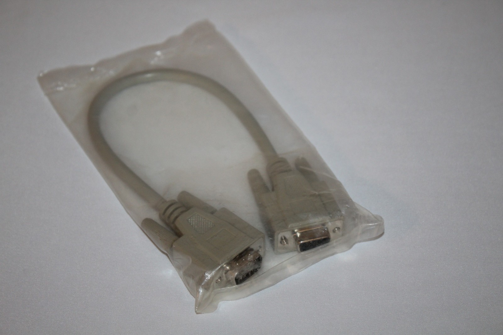 3dfx Voodoo and Voodoo2 Pass Through Cable. New and sealed in original plastic.