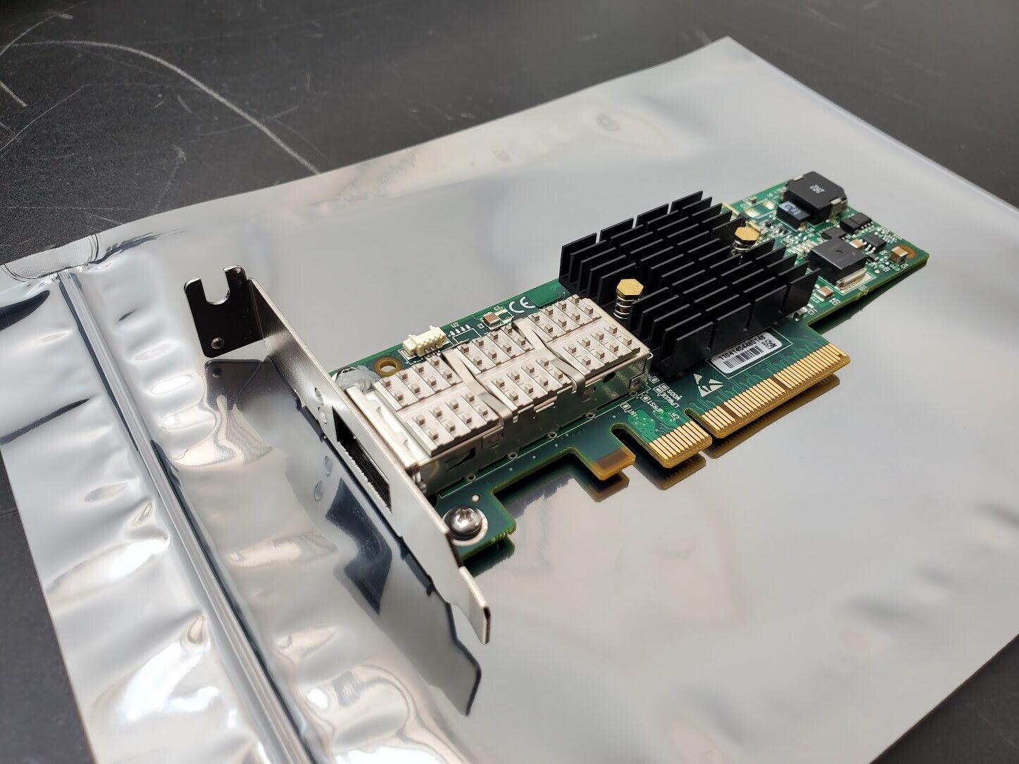 Mellanox MHQH19B-XTR Single Port 40Gb/s QDR PCIe Gen2 5.0 GTs VPI Adapter