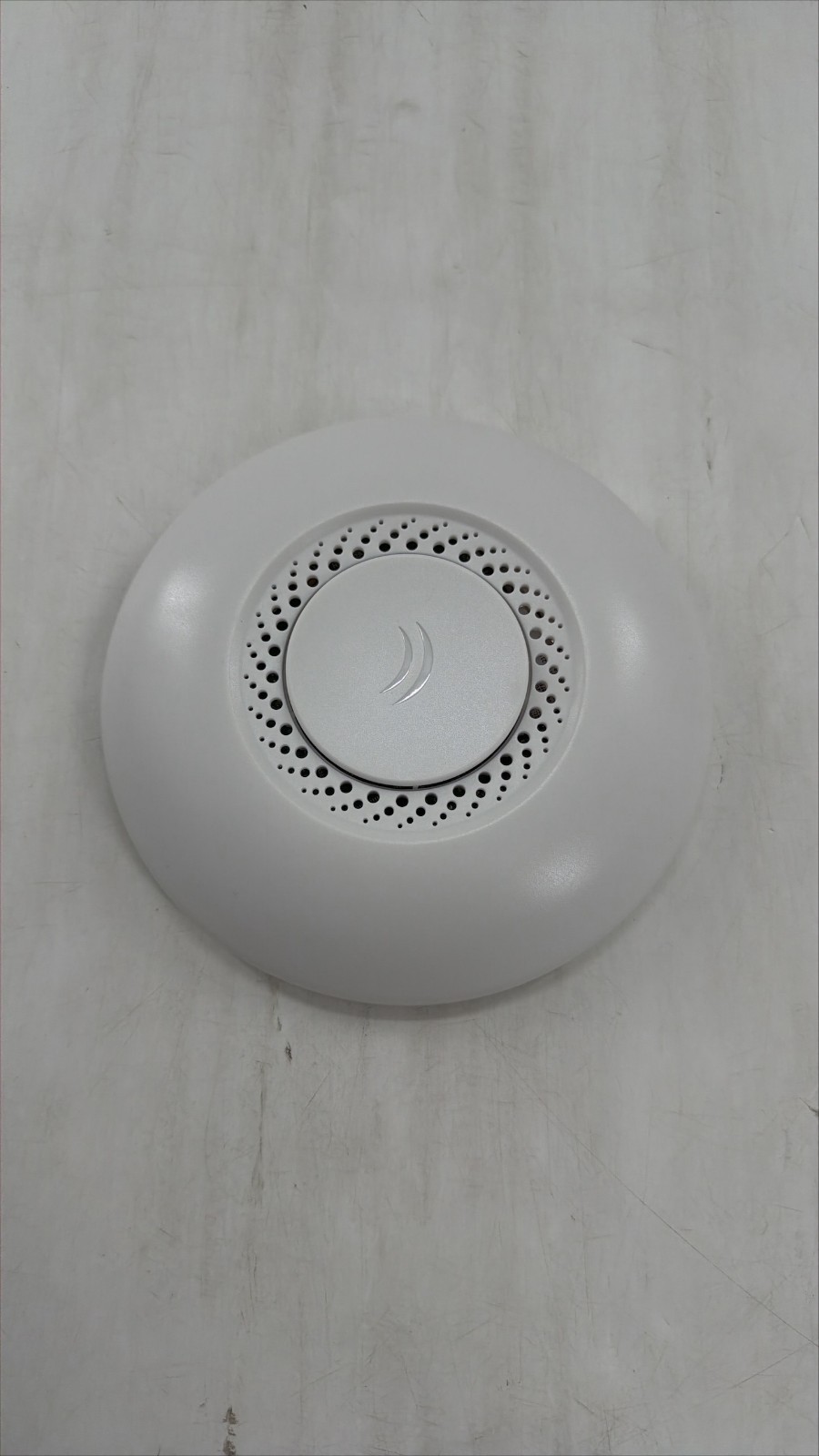 Mikrotik cAP-2nD Ceiling  2.4GHz Dual-Chain PoE (RBcAP2nD) New Open Box