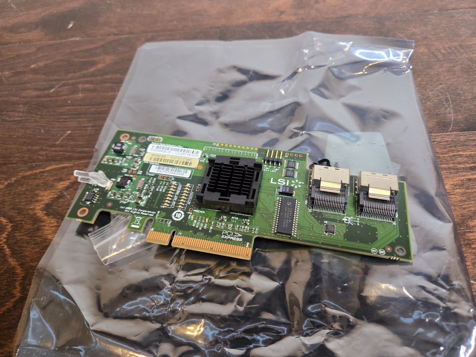 44E8690 IBM ServeRAID BR10i PCI-e 8.0 SAS Controller Card L3-25116-01 NO Bracket