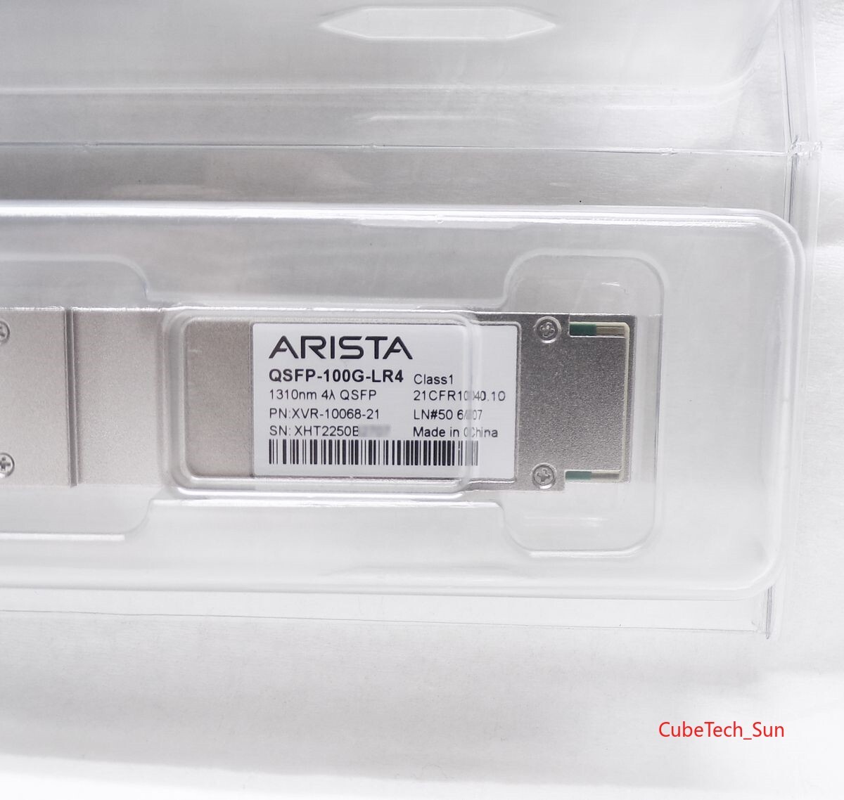 1PC Genuine ARISTA QSFP-100G-LR4 100GBASE-LR4 QSFP Transceiver 10km XVR-10068-21