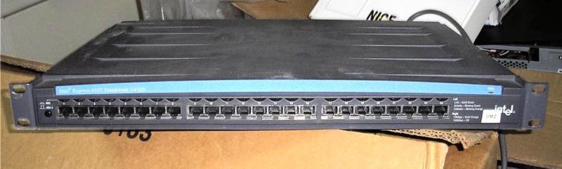 Intel Express 410T ES410T2 Rev A2 24-Port Switch
