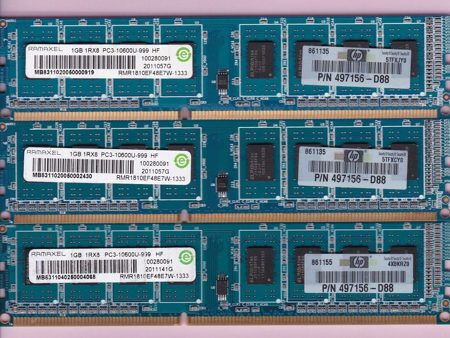 3GB 3x1GB PC3-10600 DDR3-1333 RAMAXEL RMR1810EF48E7W-1333 HP 497156-D88 Ram Kit