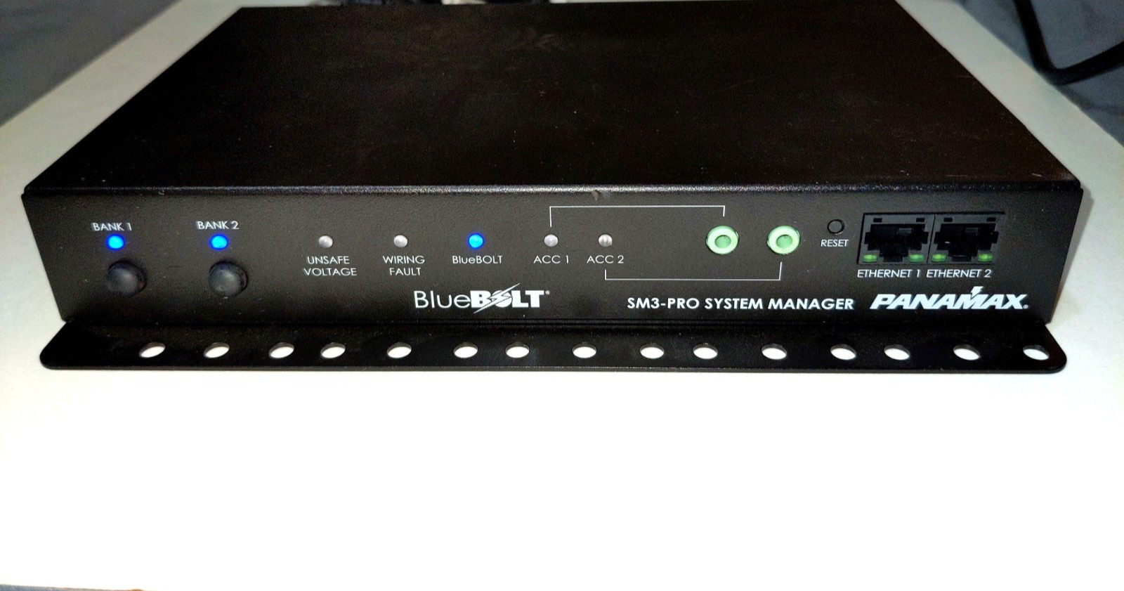 Panamax SM3-PRO BlueBOLT System Manager w/ Mount Bracket Heavy Duty Cord Tested