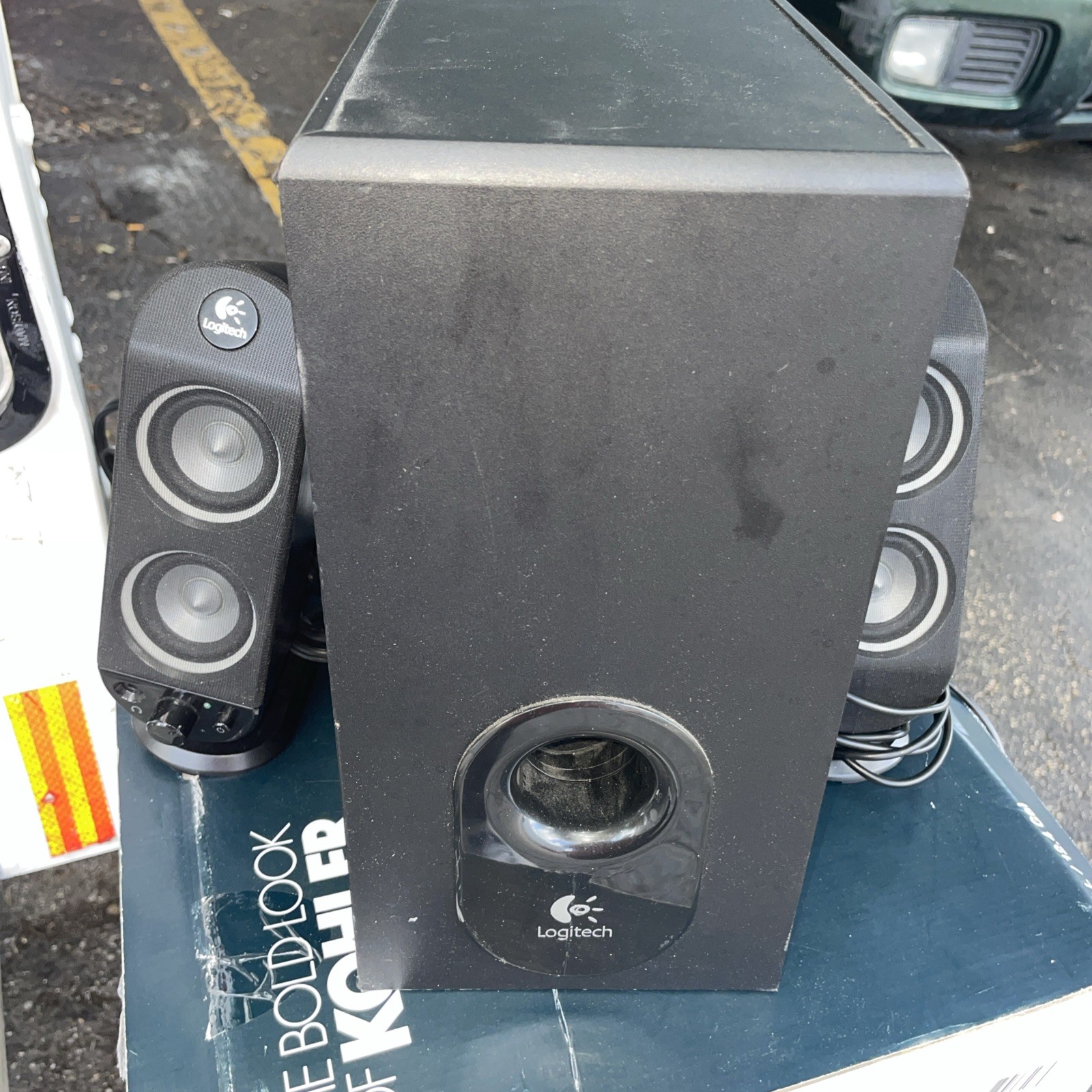 Logitech X-530 5.1 Surround Sound Computer Speaker System Not Tested