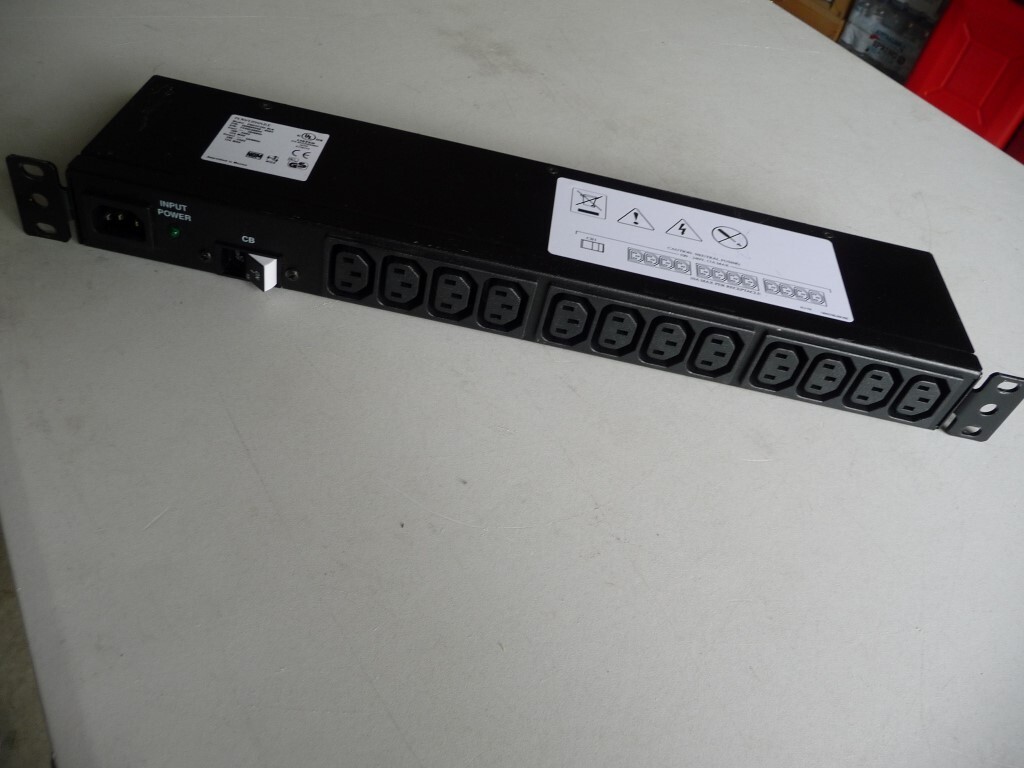 AU SELLER EATON POWERWARE PDU1212C Rack PDU Power Distribution 103004548-6501