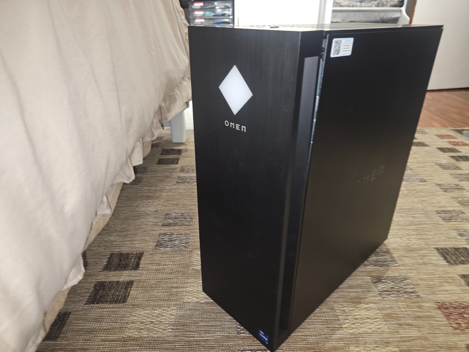 HP Omen 25L Gaming PC GT14-2000A intel i7-14700F 32GB DDR5 RAM 1TB SSD - No GPU