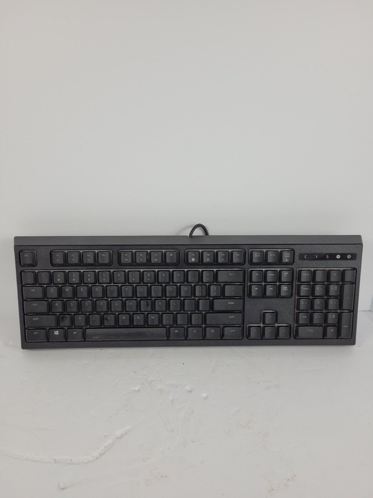 Razor RZ03-0204 Ornata Chroma Gaming Keyboard Black Cord Tested Working