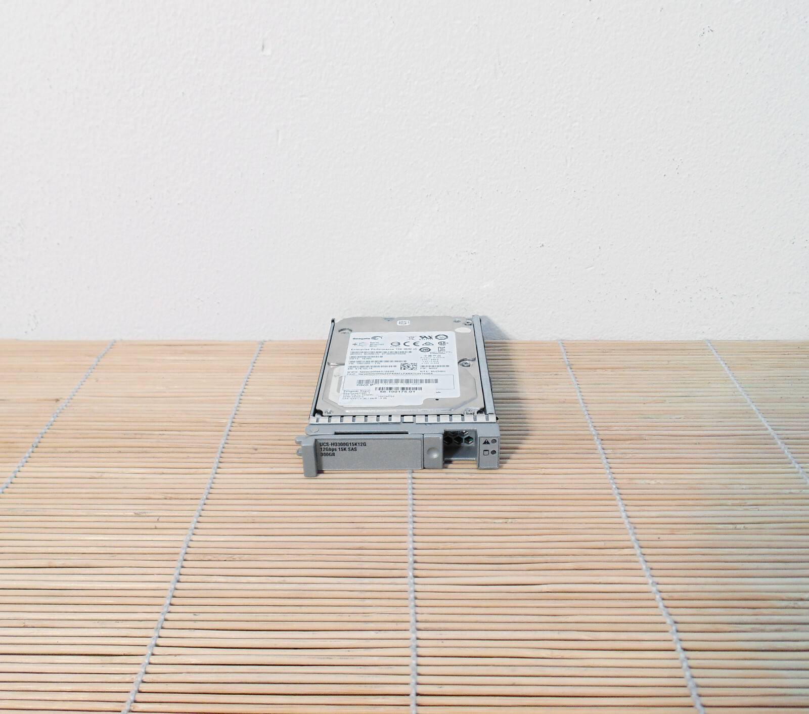 Cisco UCS-HD300G15K12G 300GB 12G SAS 15K RPM SFF HDD Sled Mounted