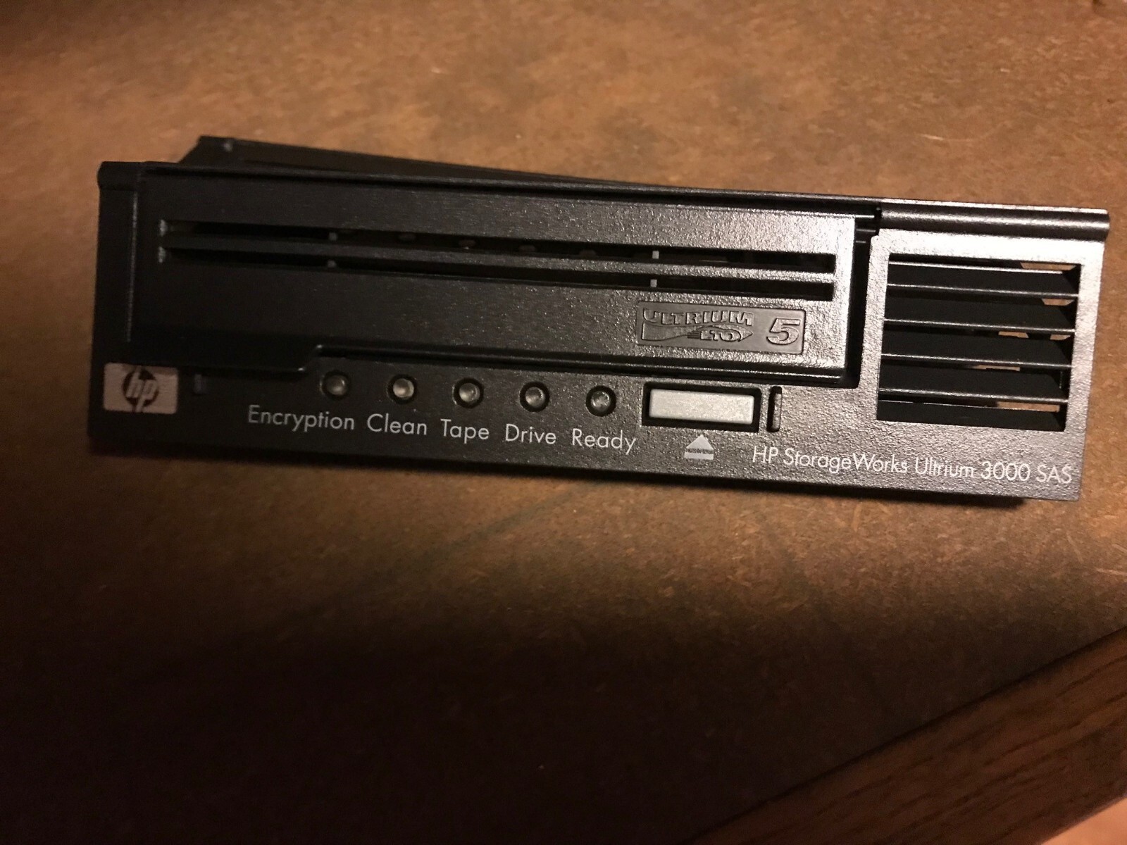 HP LTO5 BEZEL FOR LTO-5 Internal Tape Drive EH957B EH958B