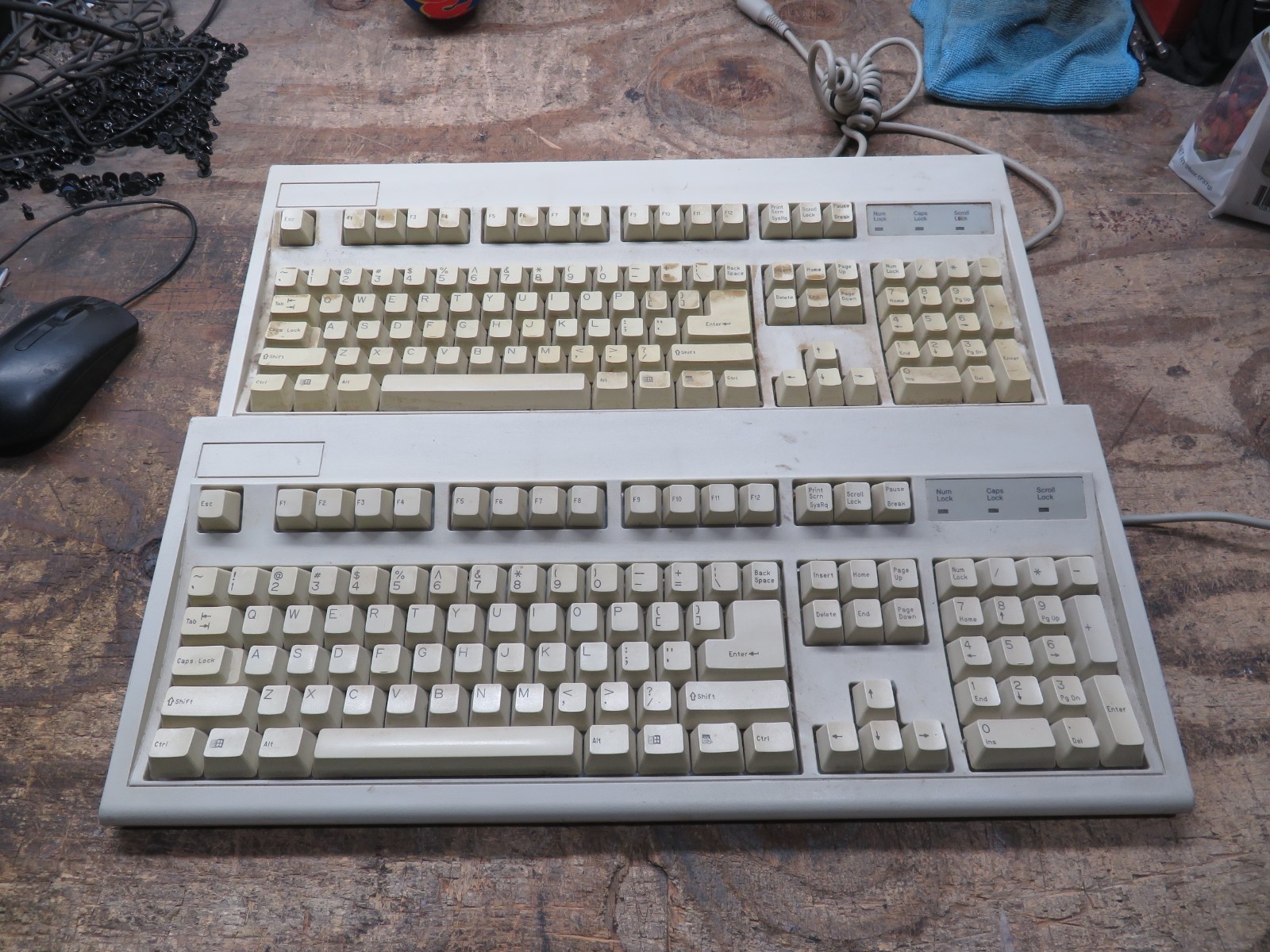 LOT OF 2  Vintage Keytronic E03601QL-C Mechanical Computer Keyboard