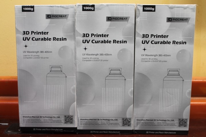 Lot of 3 Creality Low odor Rigid Transparent UV Curable Liquid Resin 1kg Bottles