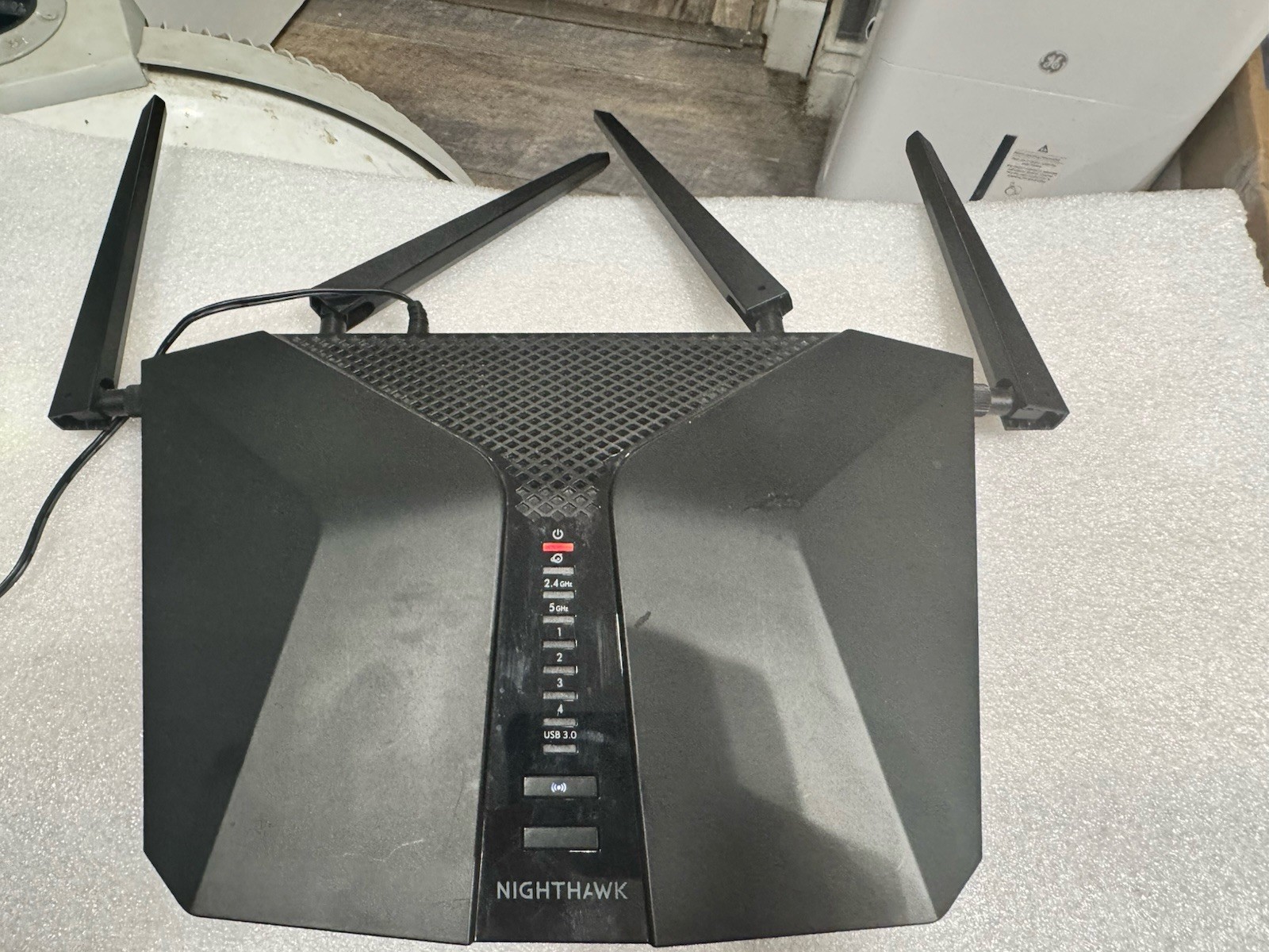 NETGEAR Nighthawk AX6 6-Stream AX4300 Wi-Fi Router RAX45