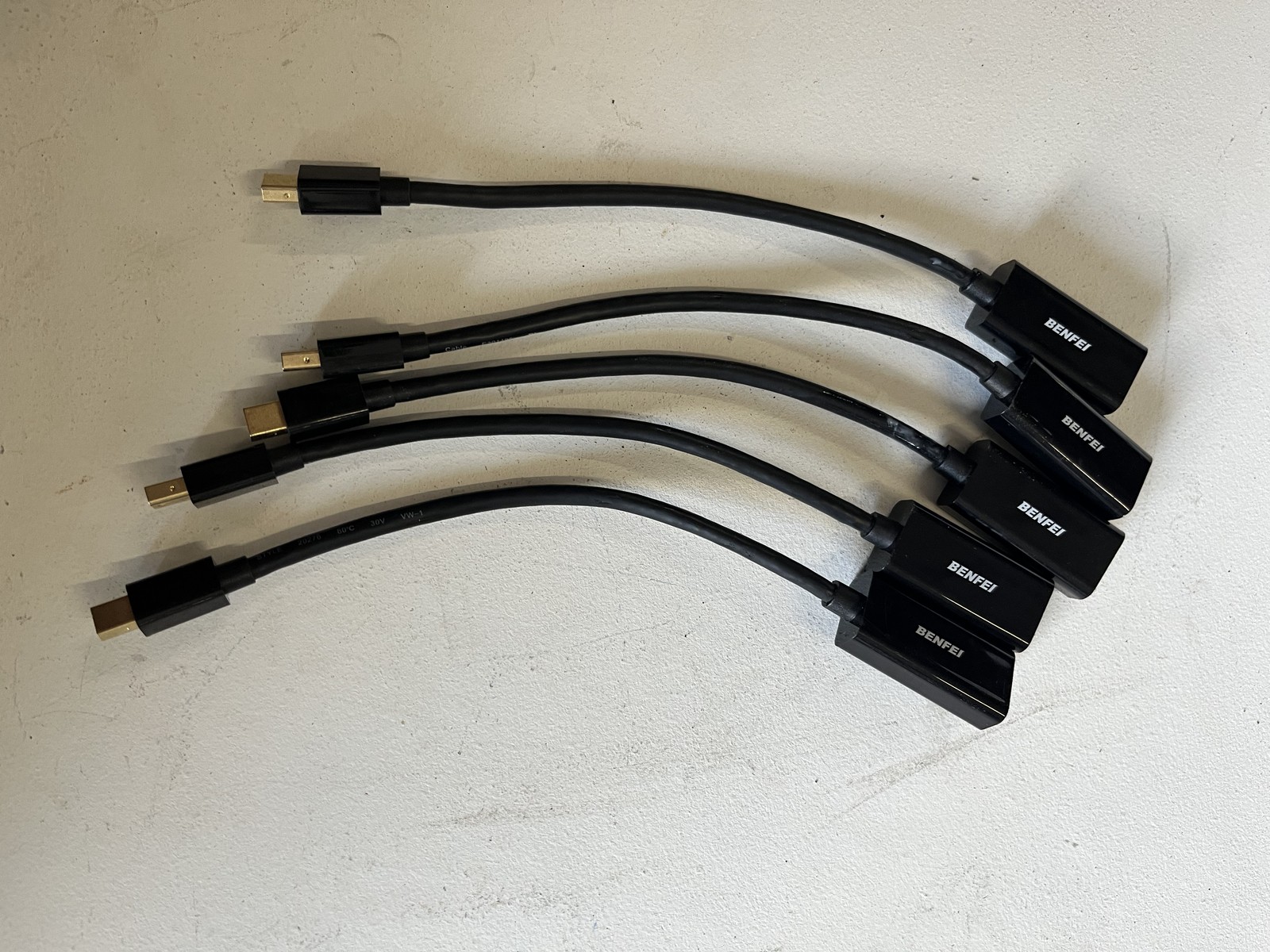 Five (5)  BENFEI Mini DisplayPort to HDMI Adapters