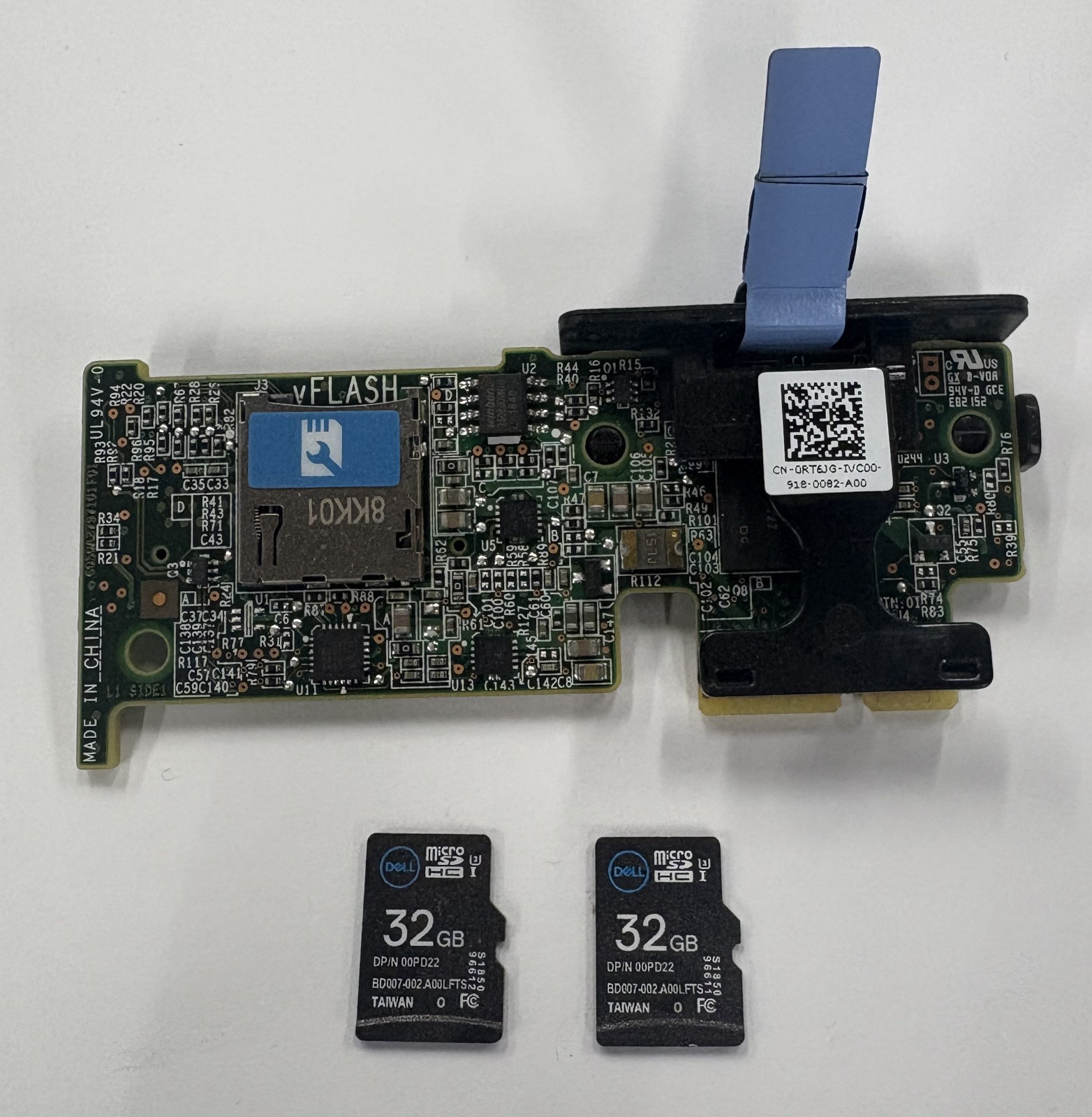 GENUINE DELL INTERNAL DUAL SD CARD READER WITH 2 x 32GB MICRO SD  RT6JG / 0PD22