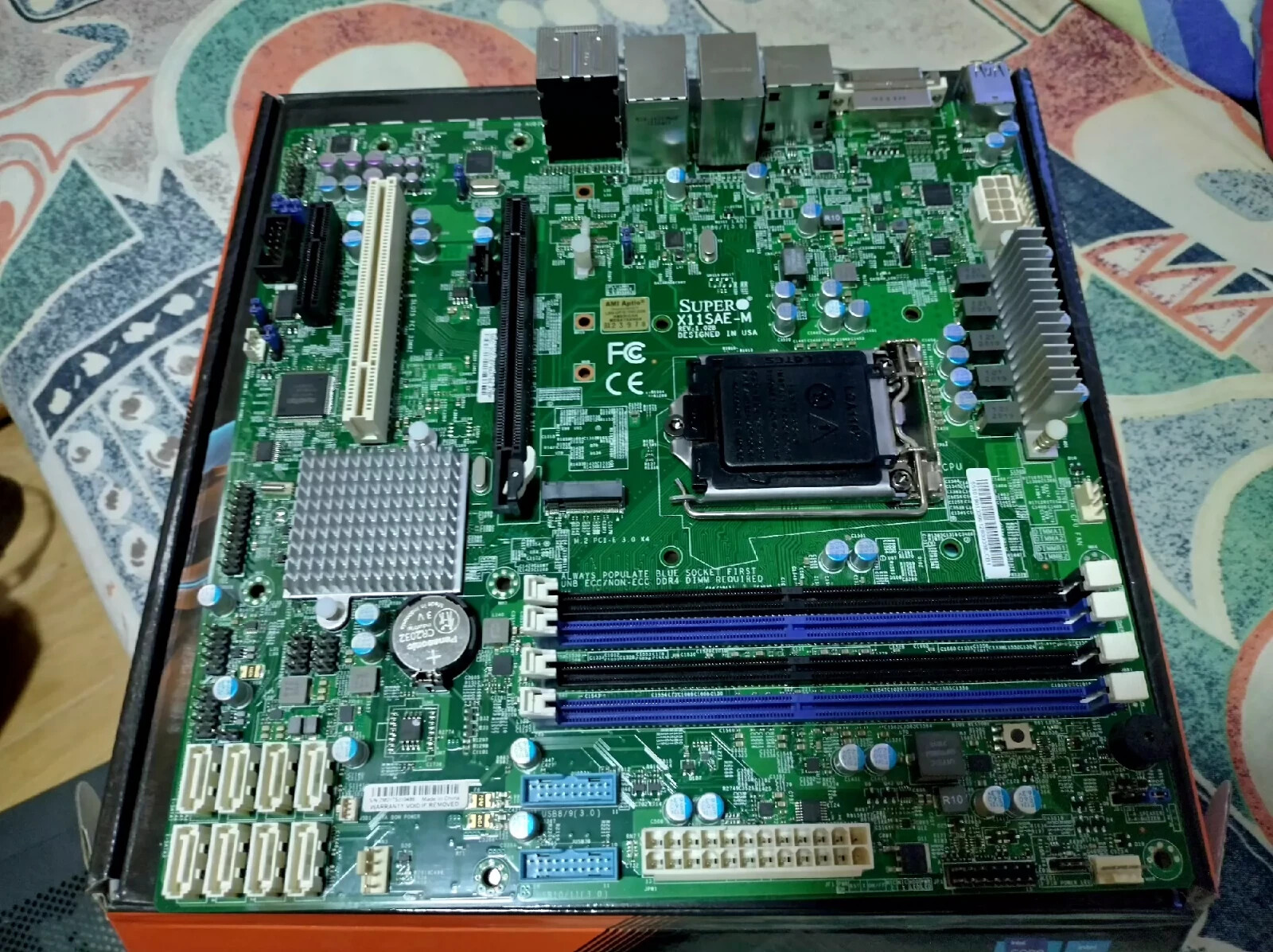 X11SAE-M   SUPERMICRO Motherboard