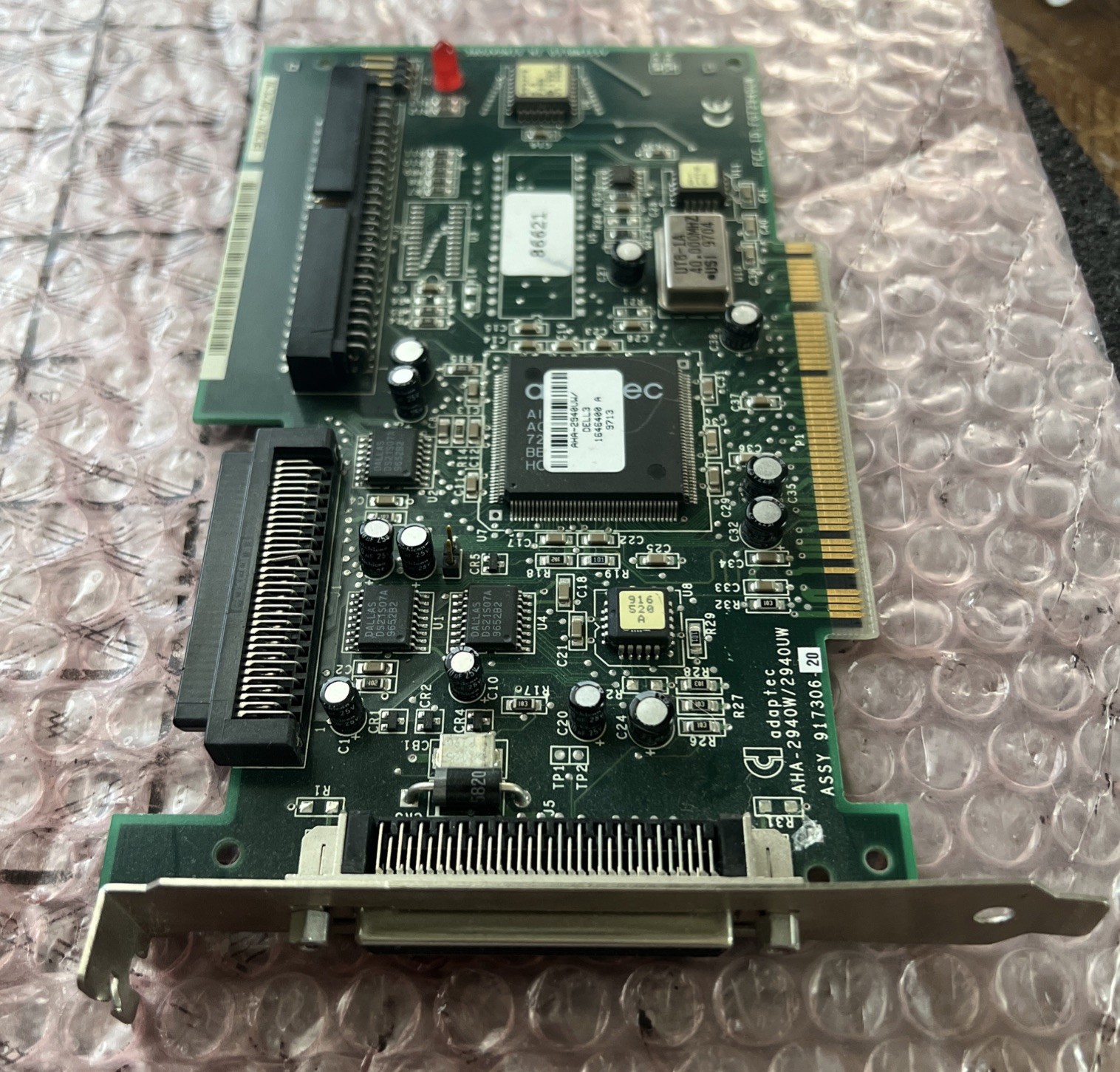 ADAPTEC/AHA-2940UW/DELL3 Ultra/Wide PCI SCSI CARD