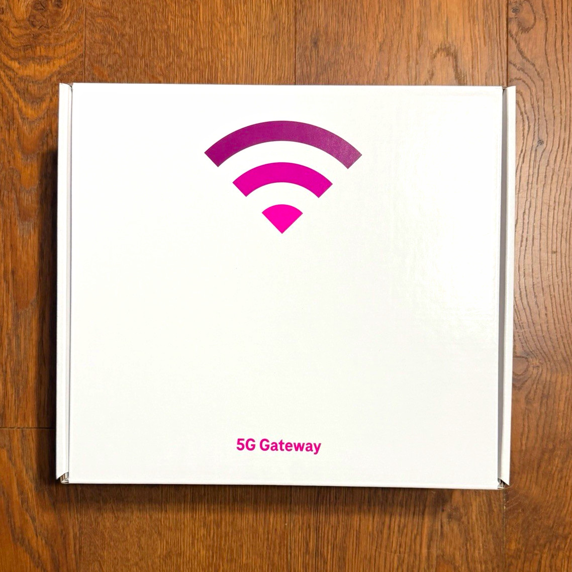New T-Mobile 5G Internet Gateway TMO-G4AR Wireless Wi-Fi Hotspot Modem White