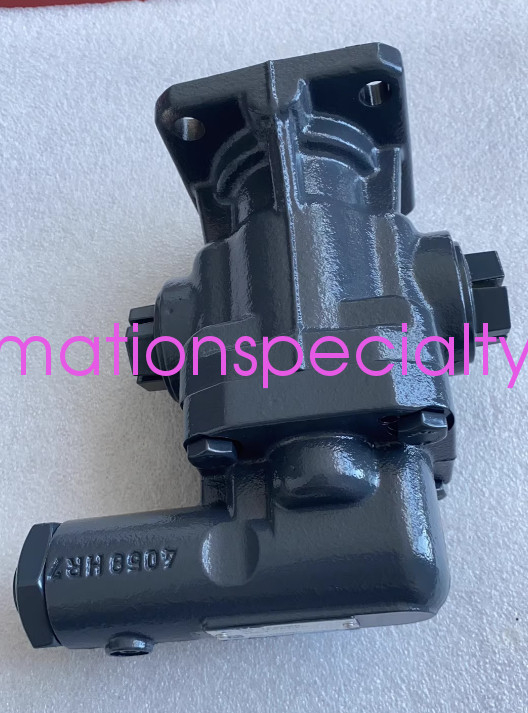 1PCS NEW KRACHT  KF25RF2-D15 Gear pump shipping  Via DHL or Fedex